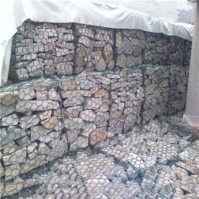 格宾石笼网厂家 平纹编织镀锌铁丝网石笼网