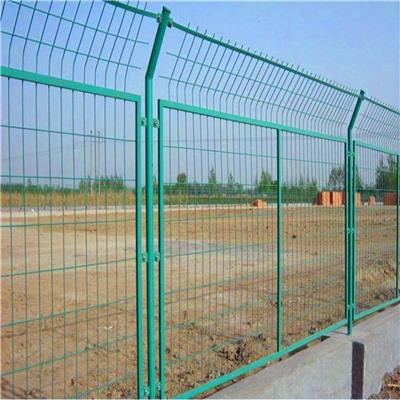 养殖围栏网厂家批发供应各种现货荷兰网果园养殖围栏网铁丝网围栏网