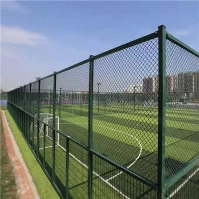婵润绿色球场围网 绿色篮球产围网 绿色浸塑组装式球场围网