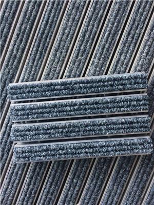 银行门口铝合金防尘地毯图片 防城港铝合金防尘地垫图片 防尘地毯生产商