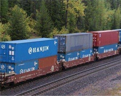 中亚哈萨克斯坦中欧俄罗斯的铁路整柜与汽运运输