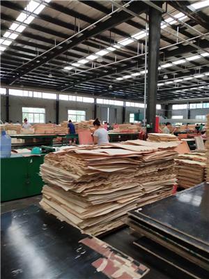 苏州红板建筑模板 量大优惠 可定制 江苏中太木业