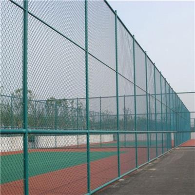 连云港垒球场隔离网 棒球场防护栏网安装便捷.