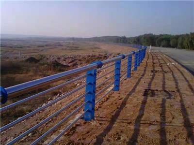 贵州人行道护栏，景观护栏，河道护栏，201复合管护栏
