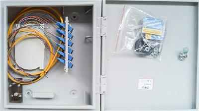 120芯光纤分纤箱性能可靠,12芯光纤分纤箱