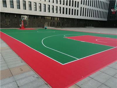 幼儿园拼接悬浮地板篮球场悬浮底版儿童游乐场所悬浮地板郑州厂家
