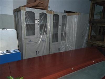 自贡专业回收出售各式家具设备，办公设备，餐椅设备，美容美发设备
