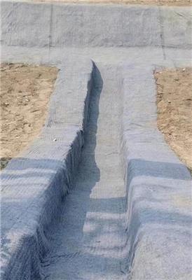 新型水泥毯用于水渠、排水沟及护坡