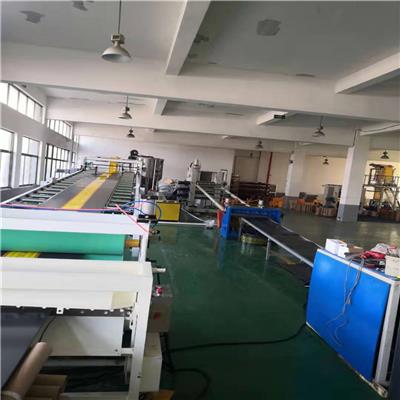 青岛厂家 生产pe板材设备加工厂家