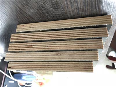 酚胶覆膜板生产厂家 木模板 量大价优