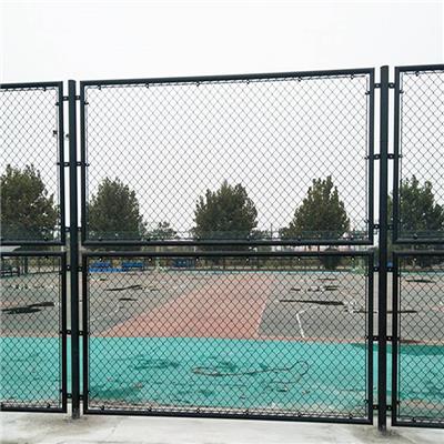 滁州尊迈直销高品质学校球场围网 定制篮球场勾花网防护 体育场护栏施工