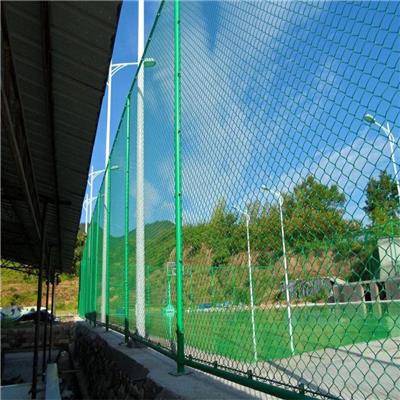 篮球场围网操场围网运动场铁丝网勾花护栏网足球场围网