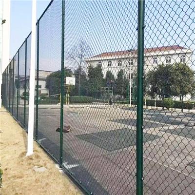黄山尊迈篮球场防护网厂家 网球球场围网 包塑勾花网护栏