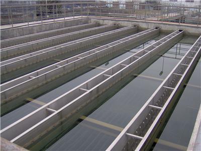 立源水处理项目使用碳钢防腐集水槽供货，定制加工