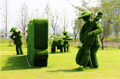 各种精美的草地主题大型雕塑仿真绿雕 成都特色熊猫造型
