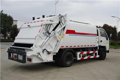 鄂州全密封式压缩式垃圾车 长期供应