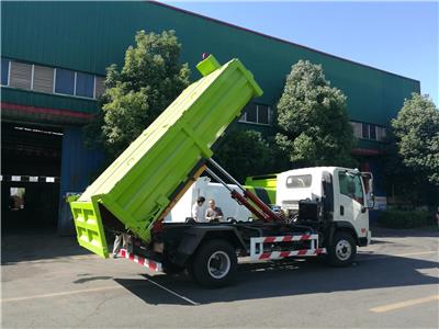 湖北大型勾臂式垃圾车出售 自卸垃圾车 欢迎来电订购