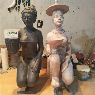 北京玻璃钢人物雕塑规格|铸铜雕塑