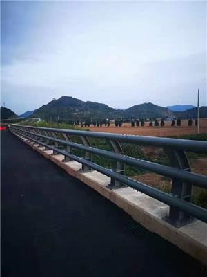 青岛桥梁护栏模板,公路桥梁护栏