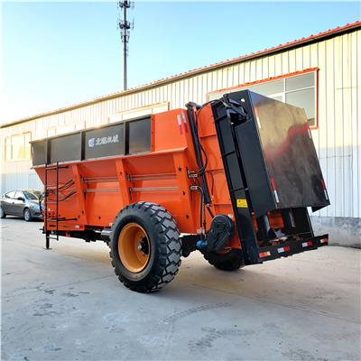 內蒙古  拖拉機牽引 12方 雙豎絞龍拋灑車 哪里好用 實用的 揚糞機