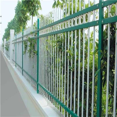 厂区现货供应喷塑锌钢护栏可定制小区别墅庭院围墙护栏铁艺防护栏