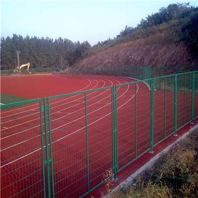 厂家制造学校操场体育场护栏网足球场围网小区篮球场围栏
