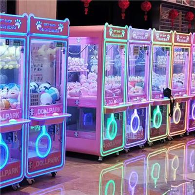 广州全透明娃娃机厂家 网红店抓娃娃机设备 娃娃机*连锁