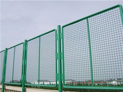 广东中山菱形孔防抛网钢板网护栏厂家厂区带框隔离网