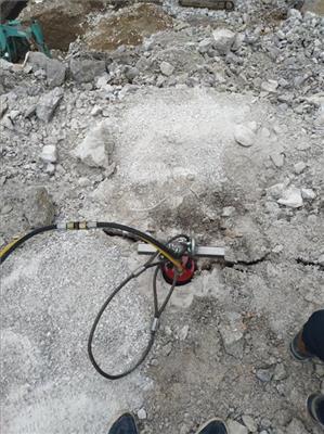新疆 矿山开采 岩石致裂 隧道施工 液压柱塞式岩石劈裂系统
