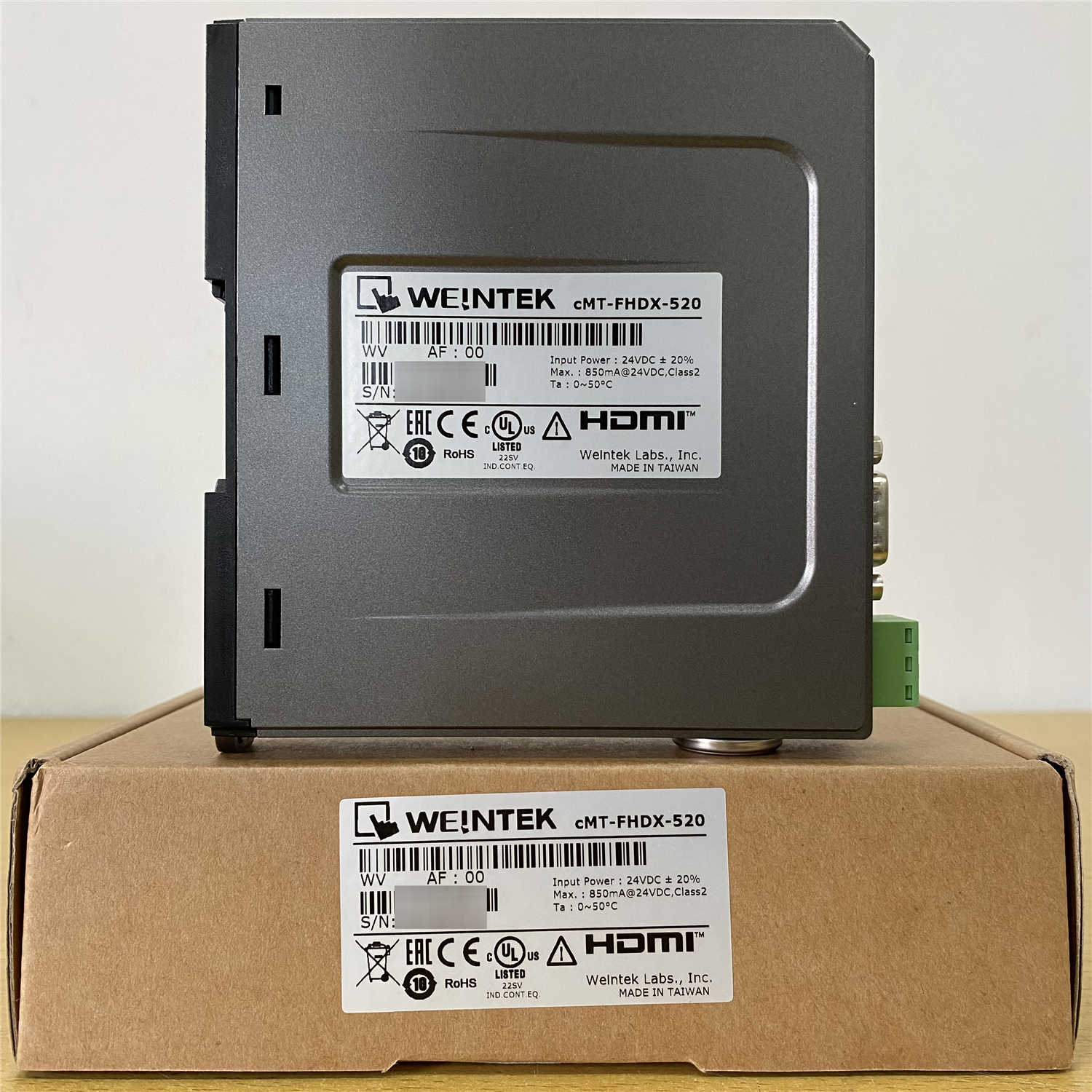 WEINTEK威纶人机界面cMT-FHDX-920 支持全高清输出，可接高清显示器电视