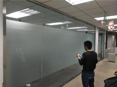 密云办公玻璃隔断专业安装免费上门设计