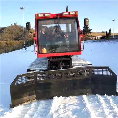 冬季戏雪乐园压雪机滑雪场大型压雪车履带式游乐场大型压雪机