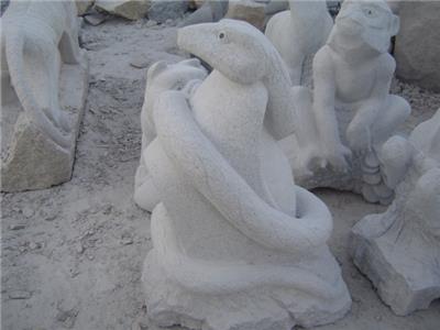十二生肖石雕摆件 花岗岩动物属蛇广场户外生肖属相雕塑