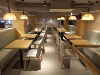 武汉C16湘菜餐厅桌椅可以定制LOFT怀旧风格