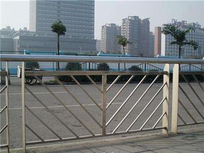 不锈钢护栏桥梁厂家-山东健珑护栏