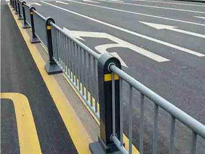 常州道路防撞护栏 交通防护栏施工安装