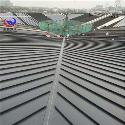 哑光深灰色金属瓦片 35-410型铝镁锰板 矮立边系统屋面