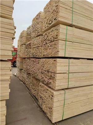 海安市木方 工地工程用4米白松工地木方 实力工厂