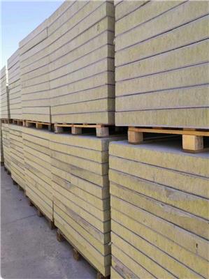双面增强竖丝复合岩棉板 建筑外墙用轻质聚氨酯砂浆板