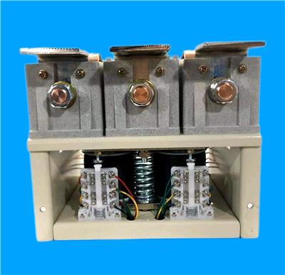上海三际电气CKJ5-1600A大电流系列真空交流接触器，主要用于交流50Hz，额定工作电压至1140V，额定工作电流1600A