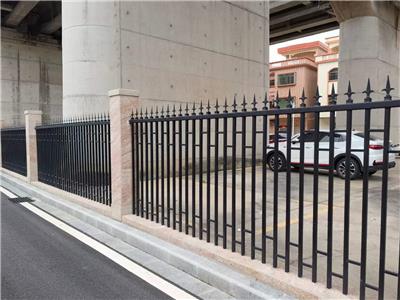 学校围墙护栏建筑外墙栅栏锌钢铁艺围栏生产安装