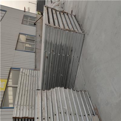 百色销售钢边框保温隔热轻型板质量 轻型保温板 保温屋面板
