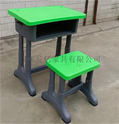 塑料课桌椅,学生课桌椅配件,小学生课桌椅,学生课桌,课桌椅,钢木课桌