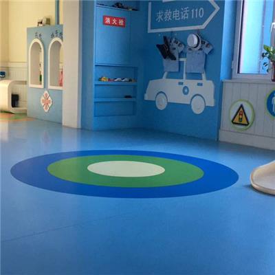 幼儿园塑胶地板铺设 环保耐用PVC地板胶