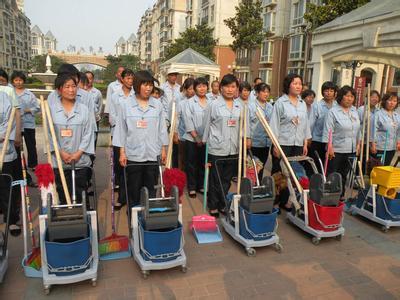 广州番禺市桥驻场保洁，办公室清洁阿姨，日常保洁外包托管