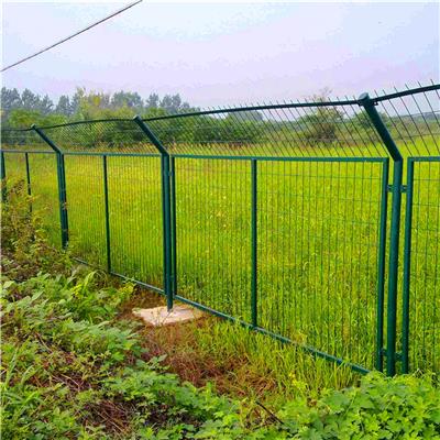珠海山坡绿色隔离边框护栏网厂家供应 韶关园林铁丝网围栏厂家批发