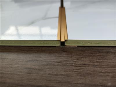 贵州安顺康鹏8mm竹木纤维实心饰面板