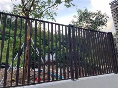 广东深圳锌钢护栏不锈钢栏杆机场防护栏锌钢别墅护栏厂家​