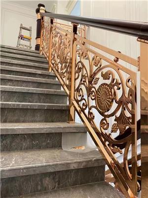 尝试不同铝艺楼梯护栏 铝镁合金楼梯单支立柱装饰