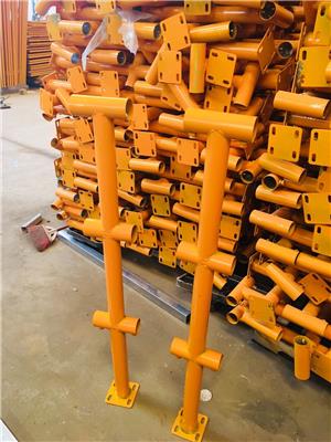 厂家直销工地楼梯防护扶手护栏柱子杆子 活动式接口干字柱王字柱